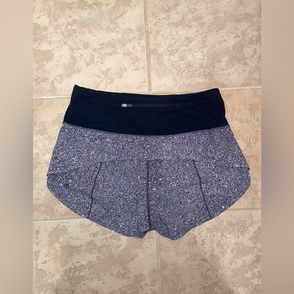 Speed Up Low-Rise Lined Short 2.5" - Picture 2 of 8